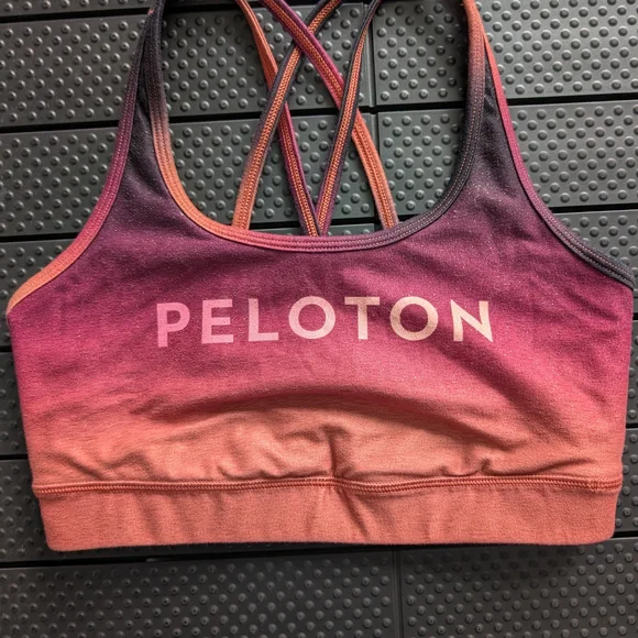 Peloton Ombre Pink and Black Activewear Set - Picture 3 of 7